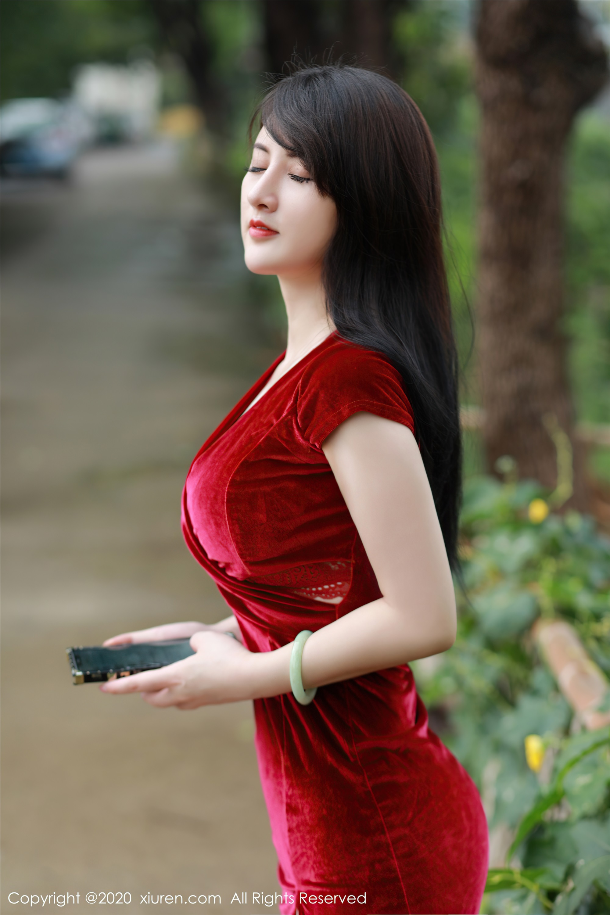 XIUREN秀人网 2020.10.20 Vol.2672 诗诗kiki